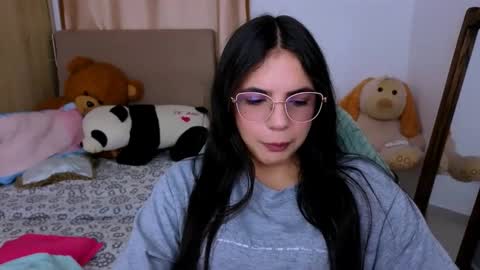 agnes online show from 11/16/25, 03:28