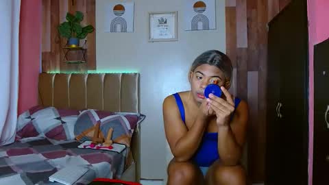 eletrabrowns online show from 10/21/25, 02:56