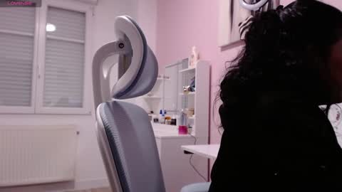 Sandra online show from 12/20/24, 08:45