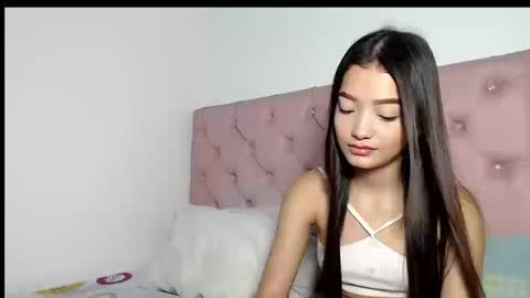 elettra_parisi19 online show from 09/09/25, 09:03