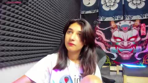 Elfy online show from 10/27/25, 03:27