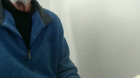 elfyonee online show from 10/17/25, 12:52