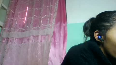 Snapshot of eliah193653 chatting on 06/13/26, 07:39 eliah193653 online show from 06/13/26, 07:39