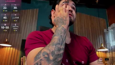 Snapshot of eliankeiser chatting on 12/15/25, 12:42 Elian online show from 12/15/25, 12:42