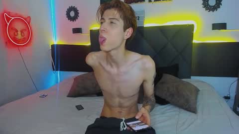 eliann_adam online show from 01/13/25, 06:27