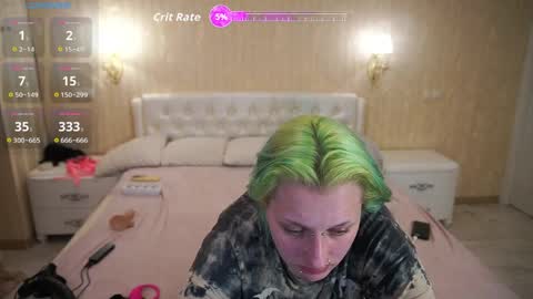 Luna online show from 05/20/26, 04:57
