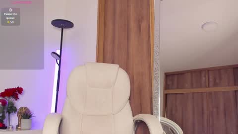 Eli online show from 02/05/25, 01:58