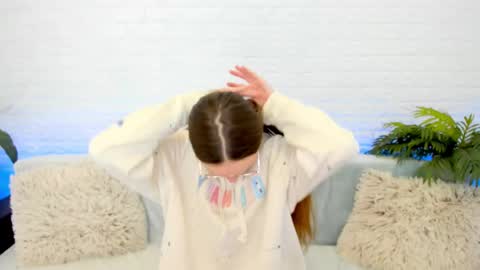 Snapshot of elidream chatting on 02/12/26, 11:49 Eli online show from 02/12/26, 11:49
