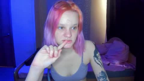 Snapshot of elieiza_xo chatting on 02/11/26, 09:03 elieiza_xo online show from 02/11/26, 09:03