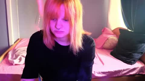 Snapshot of elieiza_xo chatting on 05/05/26, 09:28 elieiza_xo online show from 05/05/26, 09:28