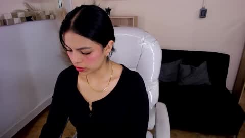 Snapshot of eliie_ruizz chatting on 09/21/25, 07:37 Eliie online show from 09/21/25, 07:37