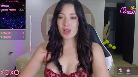 eliiih_ online show from 05/19/26, 12:38