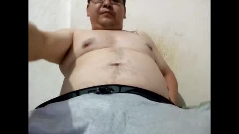 Snapshot of elimposstor chatting on 11/01/25, 05:53 elimposstor online show from 11/01/25, 05:53