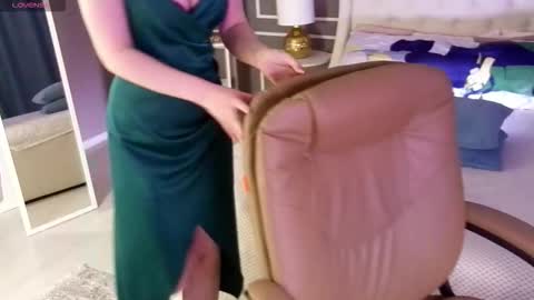 Elina online show from 10/03/25, 01:35