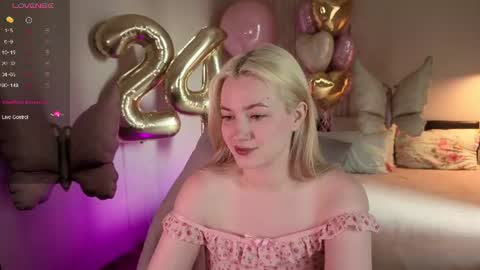 Elina online show from 06/16/26, 06:16