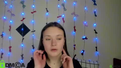 elina_x online show from 06/03/26, 06:02