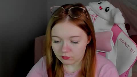 Snapshot of elinavale chatting on 03/03/26, 05:13 elinavale online show from 03/03/26, 05:13