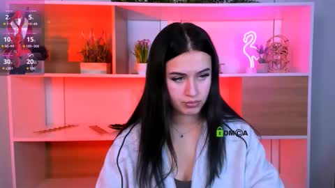 Snapshot of eliora_silk chatting on 11/06/25, 07:15 eliora_silk online show from 11/06/25, 07:15