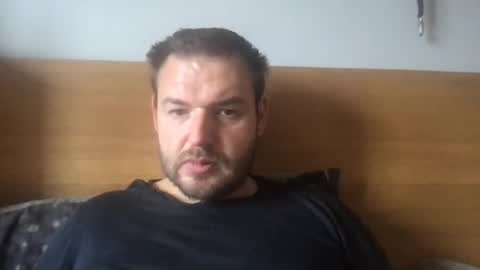 Snapshot of eliot26 chatting on 10/01/25, 11:05 e26 online show from 10/01/25, 11:05