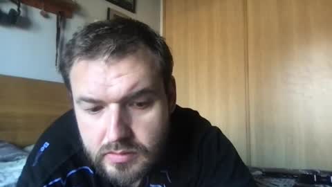 Snapshot of eliot26 chatting on 10/11/25, 02:26 e26 online show from 10/11/25, 02:26