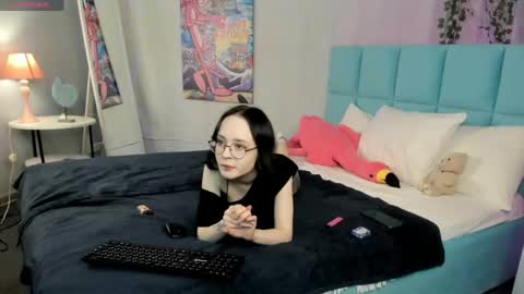 Elira Vane online show from 05/10/26, 11:04