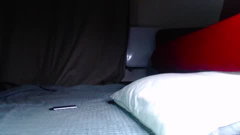 Snapshot of elisa_bright chatting on 03/07/25, 06:00 Tati online show from 03/07/25, 06:00