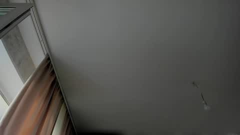 Aletta Oushen online show from 10/13/25, 10:59