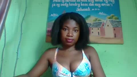 elisabeth2525 online show from 01/05/25, 04:27