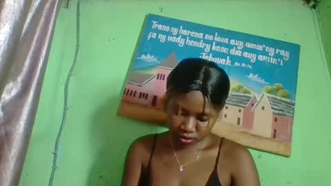 elisabeth2525 online show from 01/22/25, 04:34