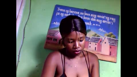 elisabeth2525 online show from 02/01/25, 07:05