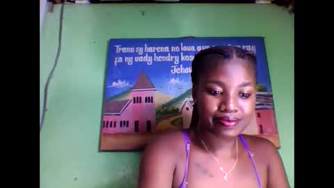 elisabeth2525 online show from 02/01/25, 02:45
