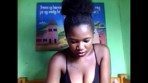 elisabeth2525 online show from 02/07/25, 08:22