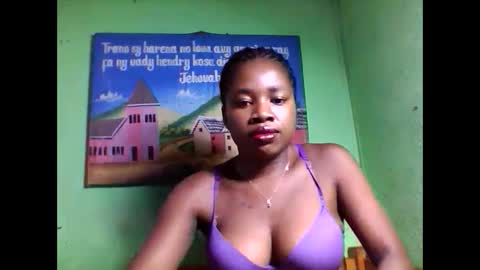elisabeth2525 online show from 02/14/25, 02:28