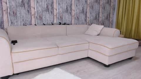 Snapshot of elisabeth_jason chatting on 09/24/25, 03:21 elisabeth_jason online show from 09/24/25, 03:21