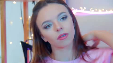 Snapshot of elisabethdavis chatting on 09/13/25, 03:12 ElisabethDavis online show from 09/13/25, 03:12