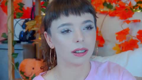 Snapshot of elisabethdavis chatting on 10/13/25, 03:34 ElisabethDavis online show from 10/13/25, 03:34