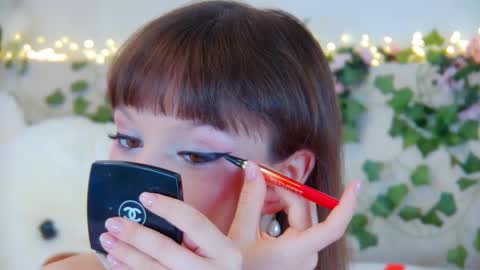 Snapshot of elisabethdavis chatting on 04/12/26, 03:06 ElisabethDavis online show from 04/12/26, 03:06