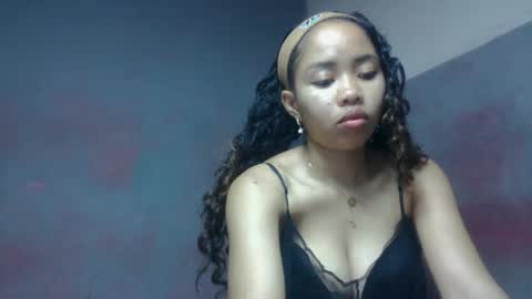 Snapshot of elisabethee chatting on 06/04/26, 11:49 elisabethee online show from 06/04/26, 11:49