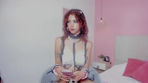 elisabethflores online show from 09/30/25, 01:05