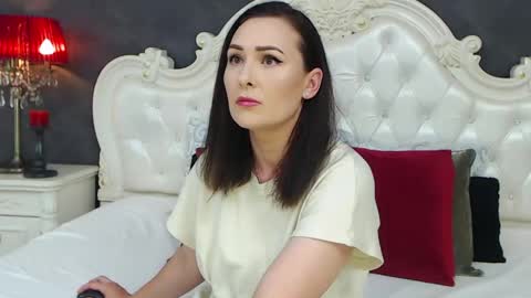 Krissy online show from 06/08/26, 11:32
