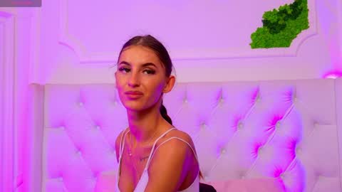 ElisaCharm online show from 05/13/26, 04:10