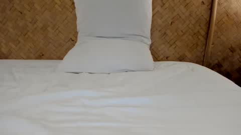 elisadikotti online show from 11/14/25, 09:52