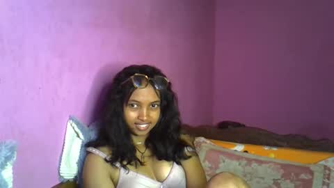 elisah01 online show from 02/05/26, 04:00