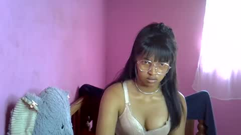 elisah01 online show from 06/07/26, 05:00