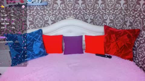 Snapshot of elisapinkxxx chatting on 11/07/25, 02:44 elisapinkxxx online show from 11/07/25, 02:44