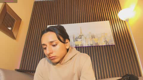 Snapshot of elisasue chatting on 04/06/26, 05:08 Elisa Sue online show from 04/06/26, 05:08