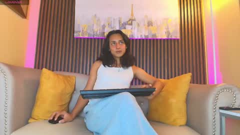 Snapshot of elisasue chatting on 05/20/26, 03:02 Elisa Sue online show from 05/20/26, 03:02