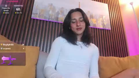 Snapshot of elisasue chatting on 06/11/26, 10:41 Elisa Sue online show from 06/11/26, 10:41