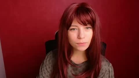 Snapshot of elise_kissu_ chatting on 09/25/25, 11:03 Alice online show from 09/25/25, 11:03