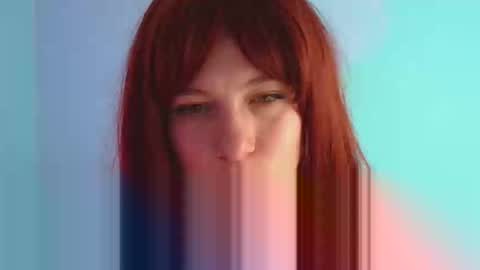 Snapshot of elise_kissu_ chatting on 10/08/25, 12:47 Alice online show from 10/08/25, 12:47